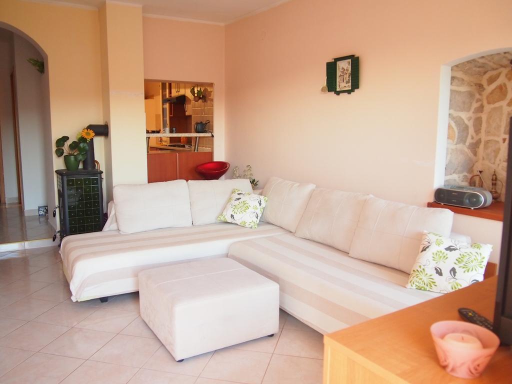 Holiday Home Oliva Bilice Buitenkant foto